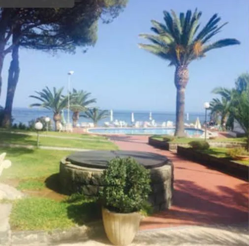 Paradise * Giardini Naxos