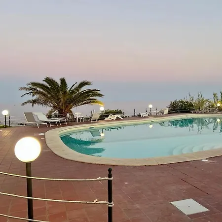 Paradise Apartment *