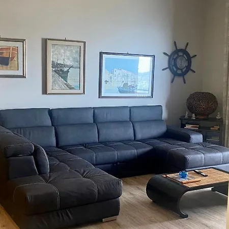 Paradise Apartment